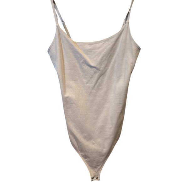 Abercrombie & Fitch Soft A & F Collection Neutral Taupe Bodysuit Like New! - Picture 2 of 7
